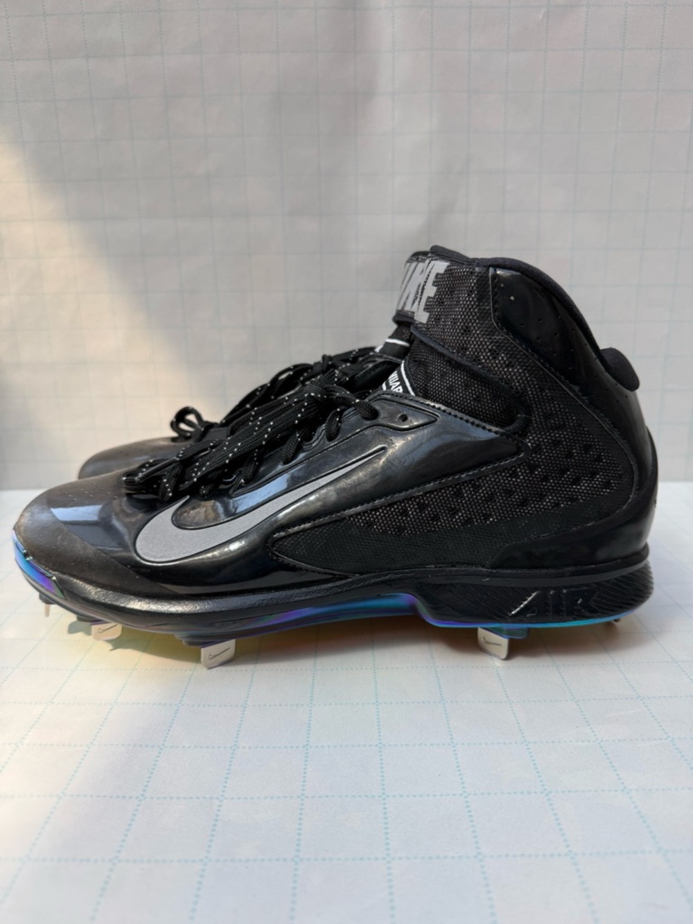 Nike Huarache High Top Baseball Cleats - Size 10 - Rainbow Undersole - NWT - Picture 8 of 11